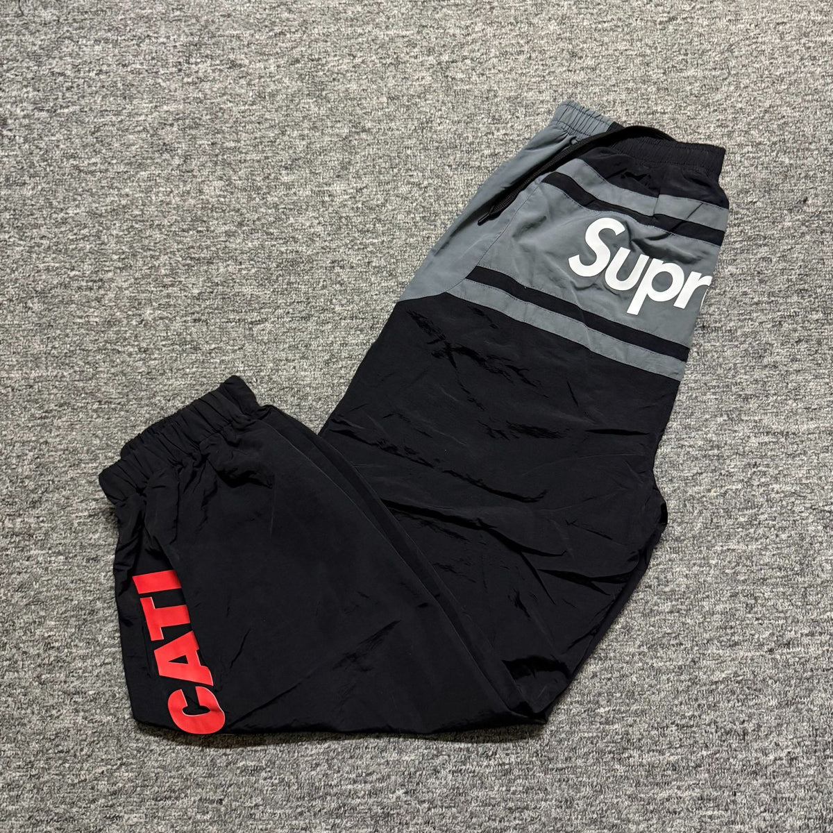 SupBox Logo Sweatpants, Heavyweight Fleece Unisex Streetwear Jogger Pants