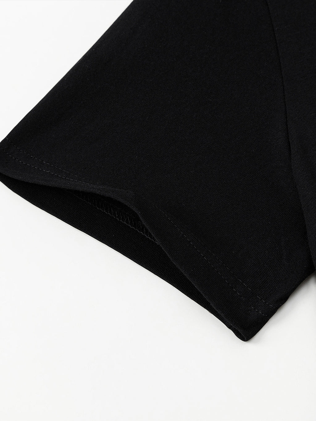 100% pure cotton blank sweatshirt, thick texture, loose cut for summer activities.