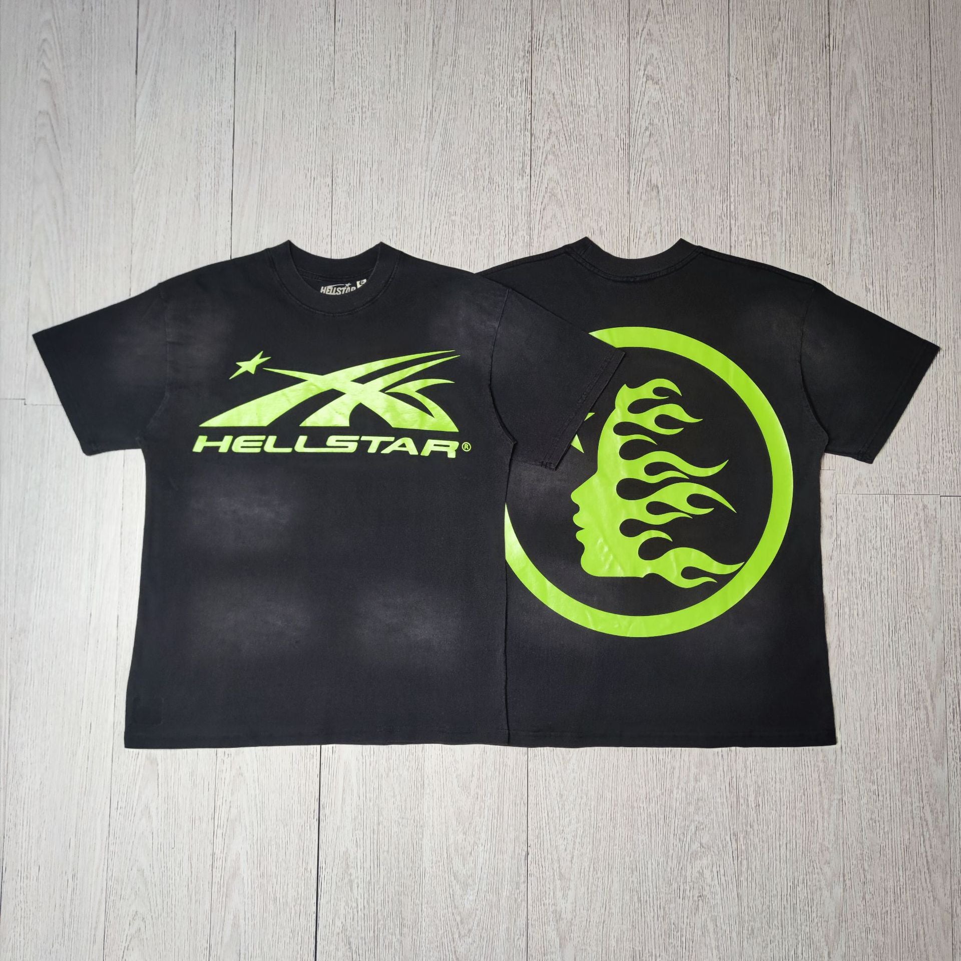 HS8005Hellstar Studios Classic Logo Graphic T‑Shirt Vintage Wash
