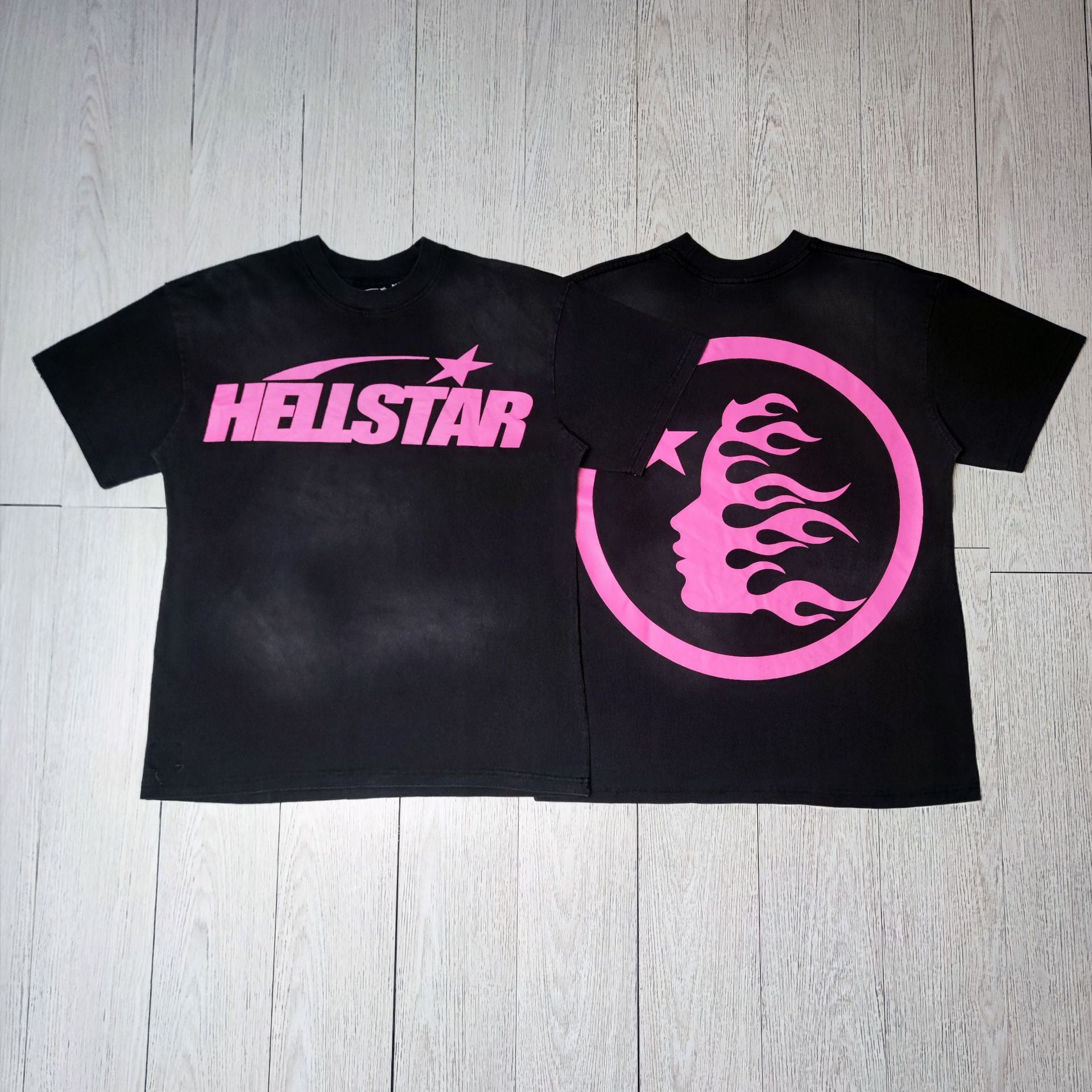 HS8005Hellstar Studios Classic Logo Graphic T‑Shirt Vintage Wash